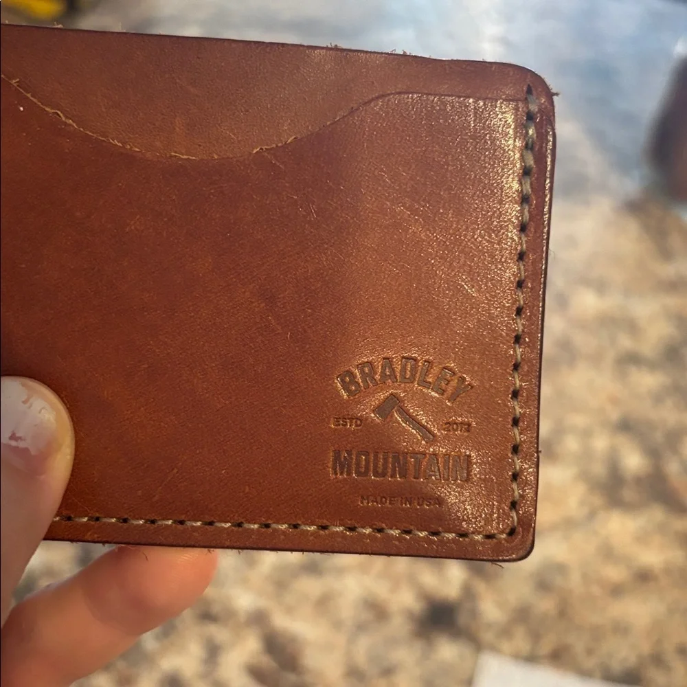 Bradley Mountain Brown Leather Card Holder